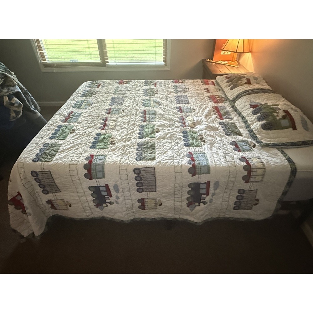 Pottery Barn Kids Thomas The Train Full Quilt and 2 Pillow Shams Set
